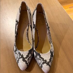 Naturalizer Snakeskin Heels - Black and White